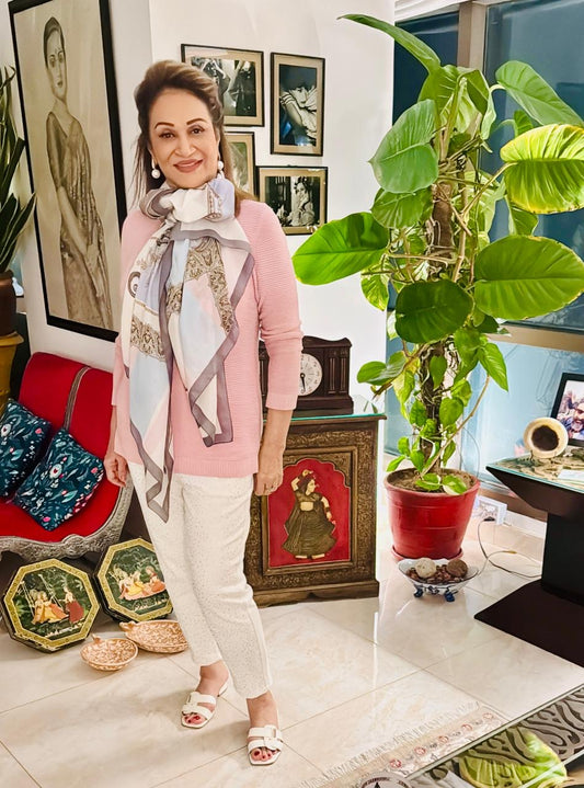 Ladies White Straight Fit Jeans