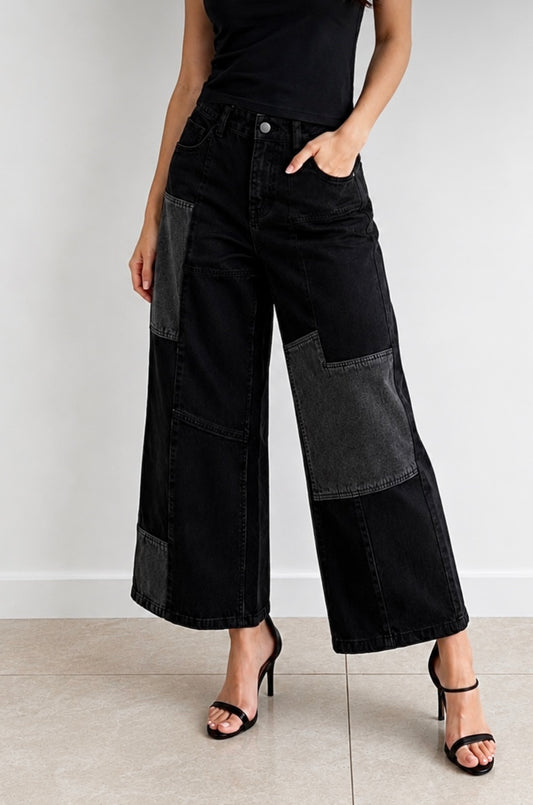 Ladies Black Baggy Fit Jeans with Patches.