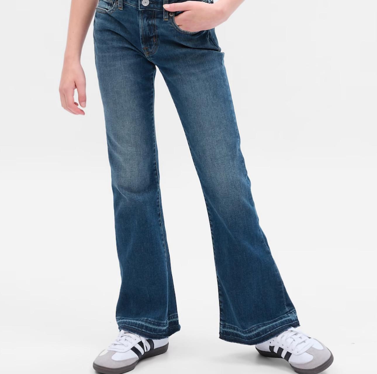 Kids Girls Low-Rise Flare Jeans – Dark Wash