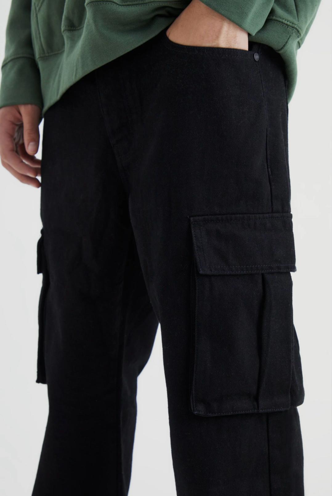 Men’s Black Cargo Jeans with Rigid Fabric